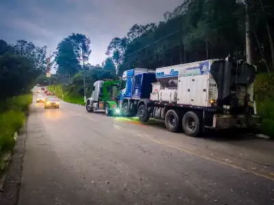 Serviço de Caminhão Munck